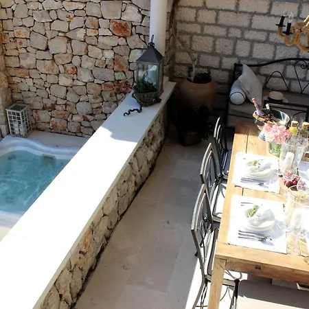 Seafront Marella * Milna (Brac)