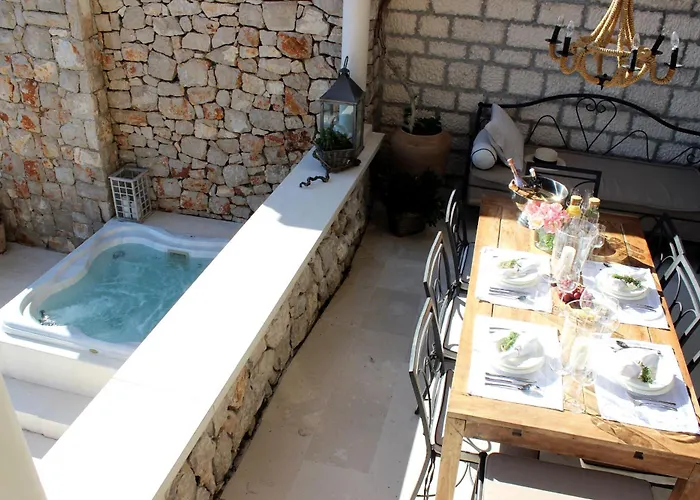 Seafront Marella * Milna (Brac)